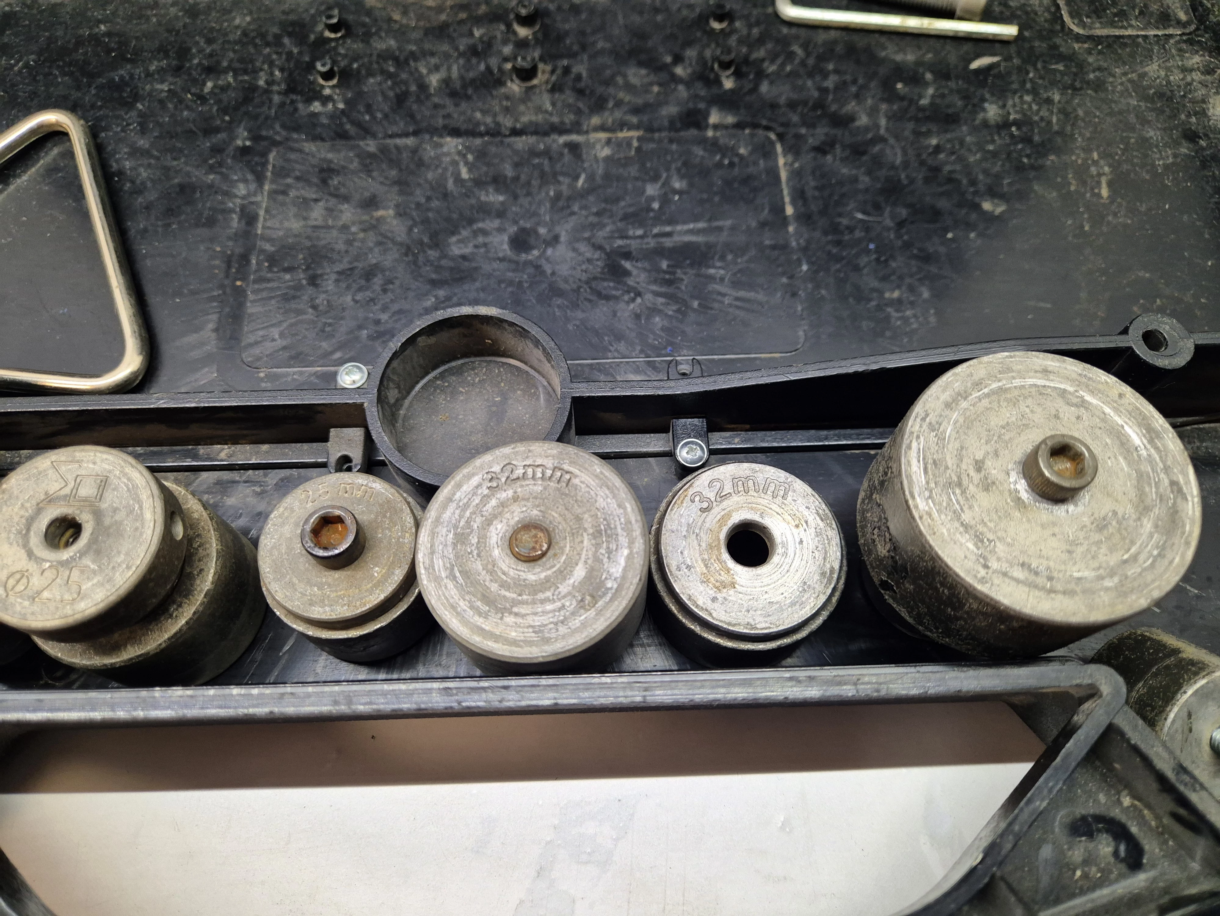 zgrzewarka-do-rur-sigma-li-www14-1400w-waga-produktu-z-opakowaniem-jednostkowym-3000