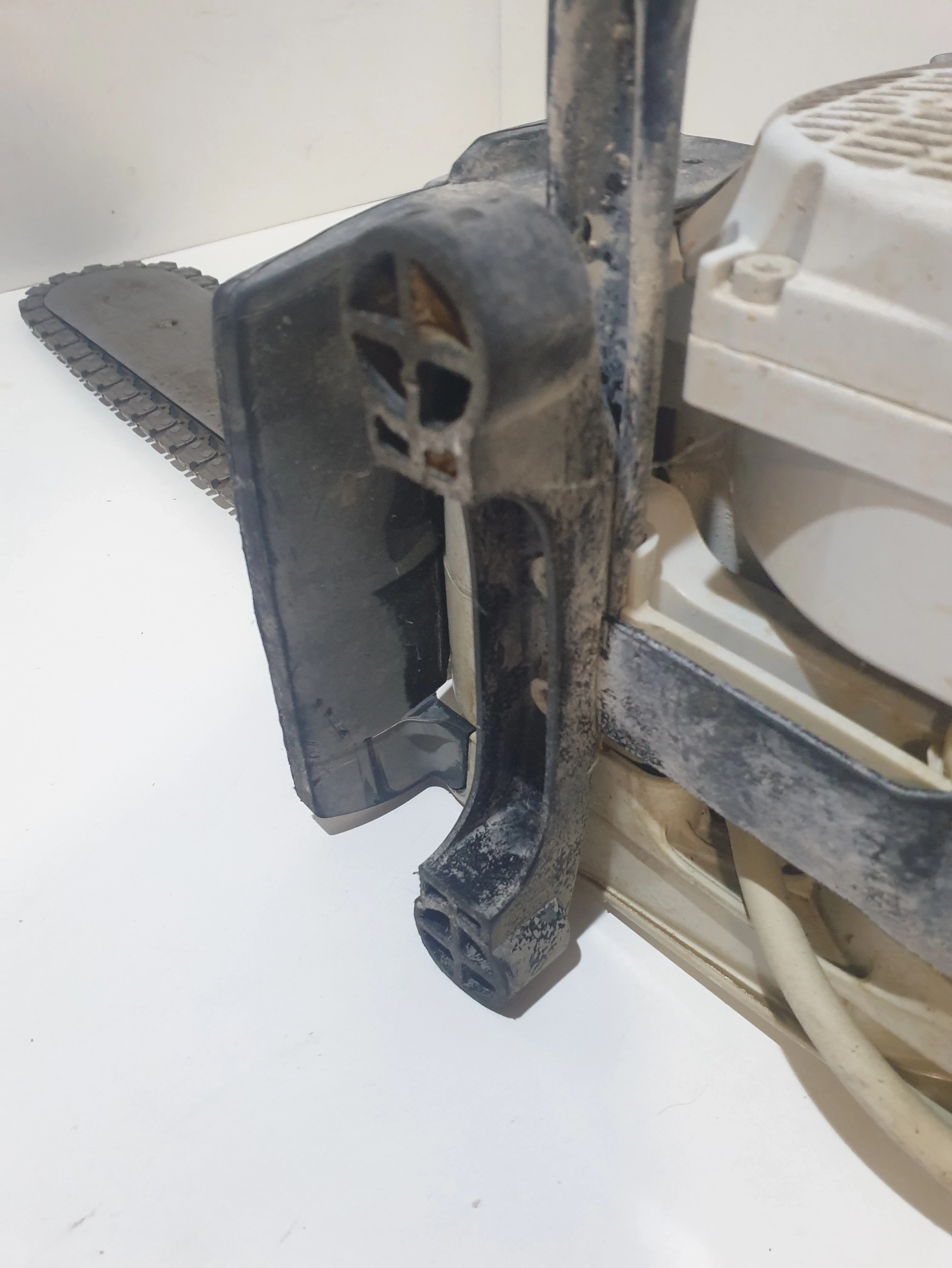 pila-spalinowa-do-rur-muru-kamieni-betonu-stihl-gs-461-marka-248929-969182