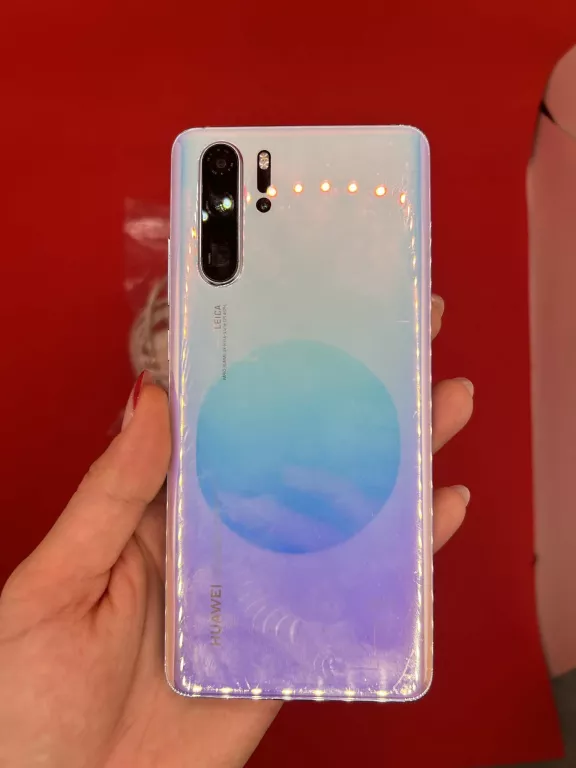 HUAWEI P30 PRO 8/256GB + ŁADOWARKA