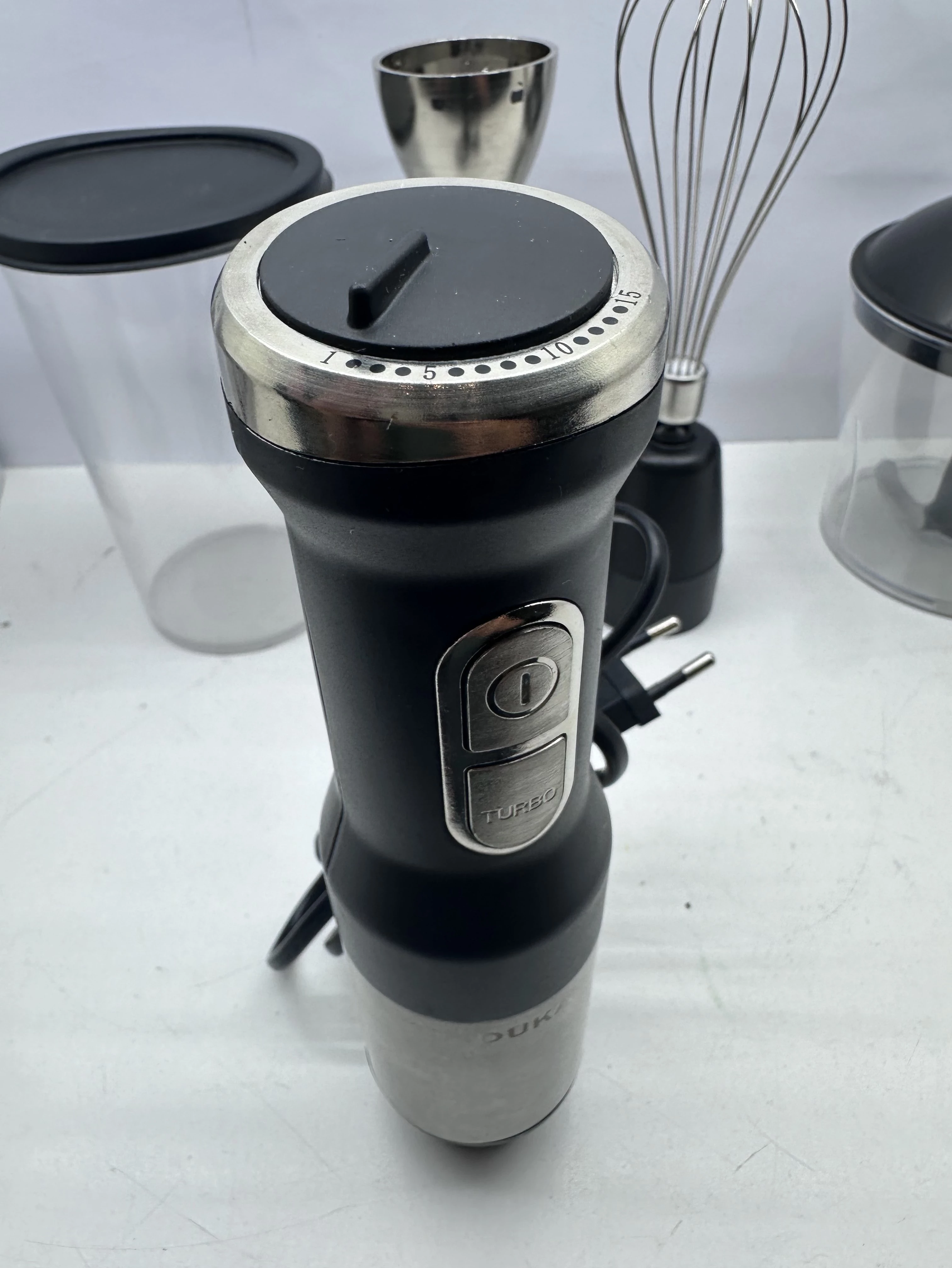 duka-boje-850w-blender-reczny-z-akcesoriami-czarny-marka-duka