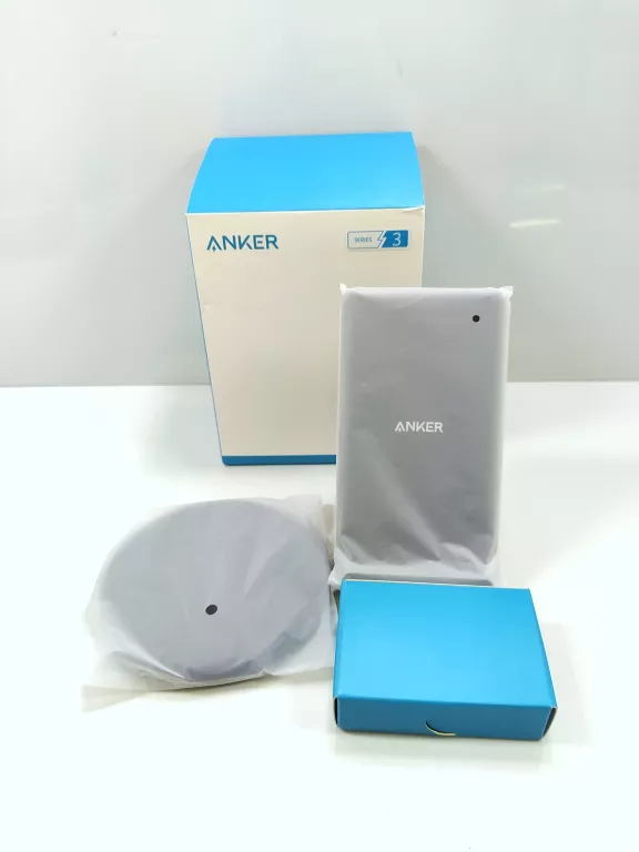 SZYBKA ŁADOWARKA ANKER POWERWAVE +1 QUICK CHARGE 3.0