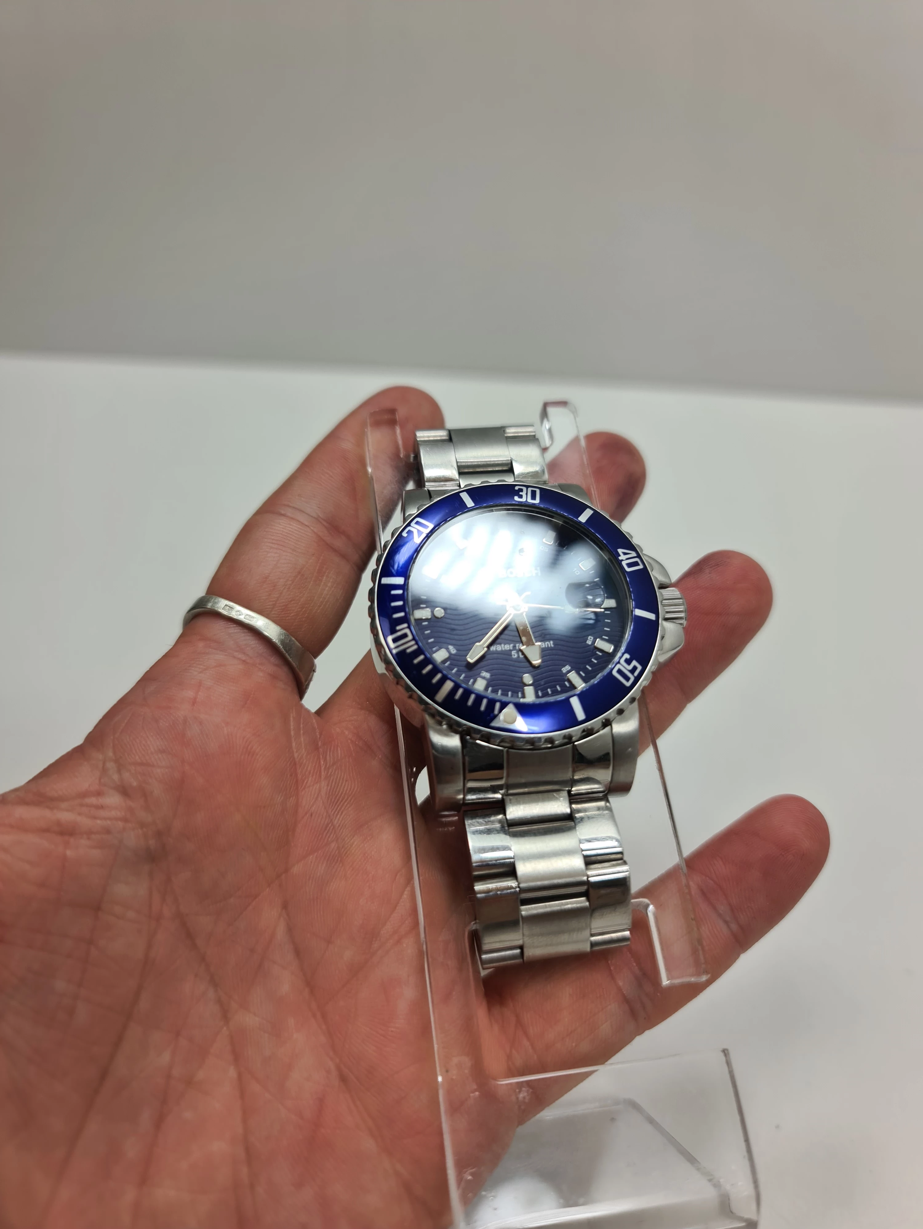 zegarek-bosch-by-citizen-z-pudelkiem-material-paska-skora-naturalna