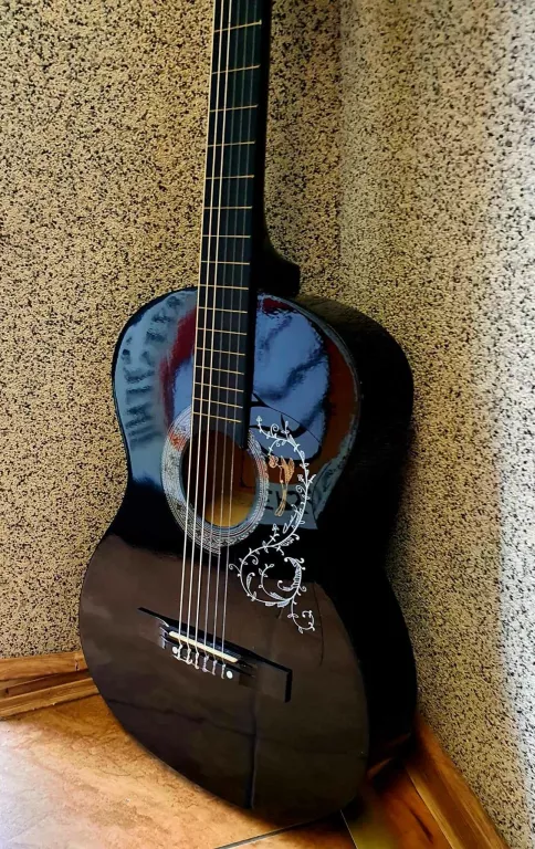 GITARA AKUSTYCZNA CZARNA CASTELO G1 Z POKROWCEM