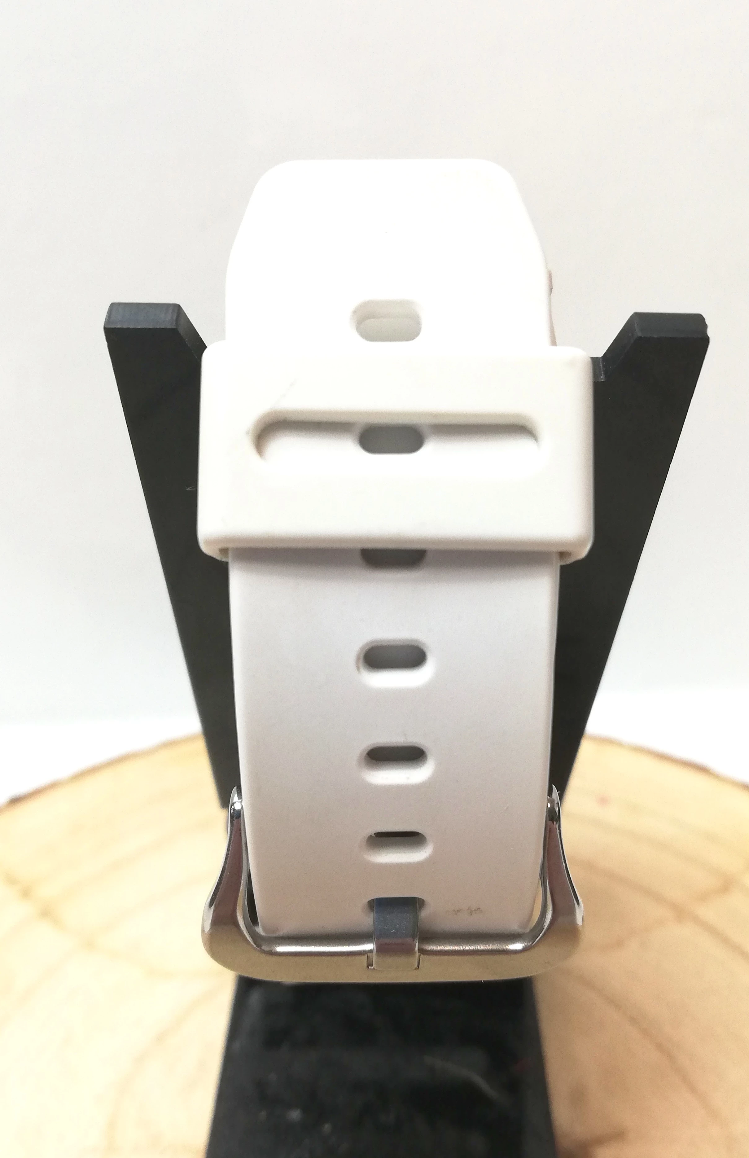 zegarek-casio-g-shock-gm-2100ws-7aer-20bar-rodzaj-129220-1