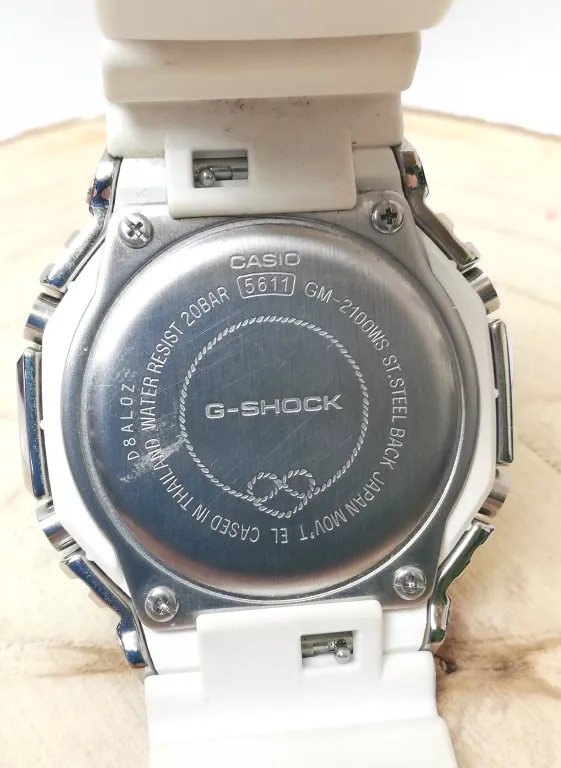 zegarek-casio-g-shock-gm-2100ws-7aer-20bar-material-paska-129219-10