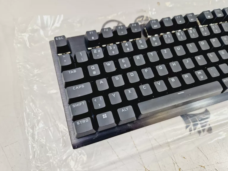 KLAWIATURA CORSAIR K60 PRO TKL | RGB OPTYCZNO-MECHANICZNA | PC MAC XBOX