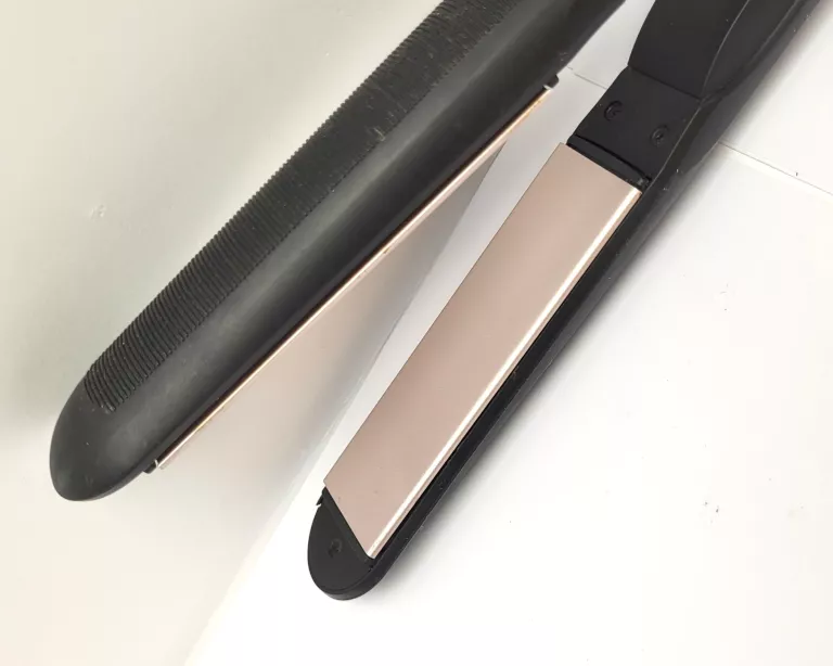 PROSTOWNICA BABYLISS C132C