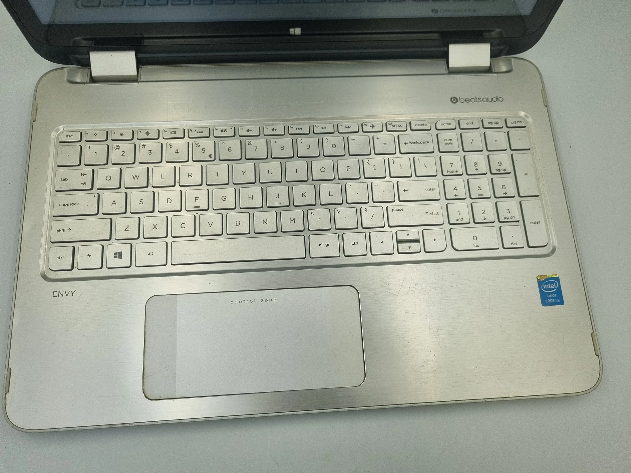 laptop-hp-envy-15-x360-i3-4030u-8gb-256gb-ssd-opis-stan-11323-2