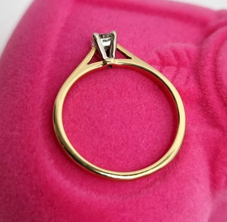 zloty-pierscionek-diament-018ct-585-129g-r8-kolor-249512-1647429