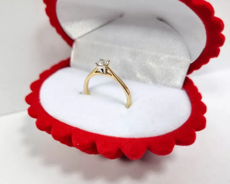 zloty-pierscionek-diament-018ct-585-129g-r8-waga-210