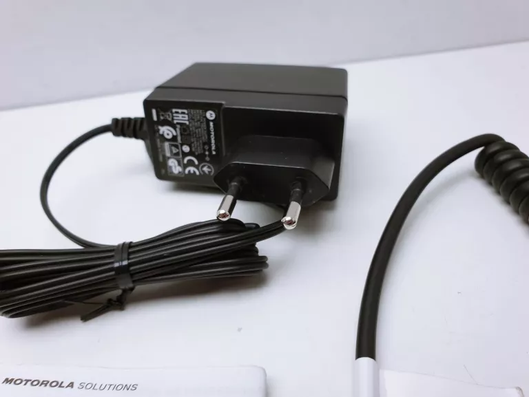 RADIOTELEFON MOTOROLA DP1400 ZESTAW