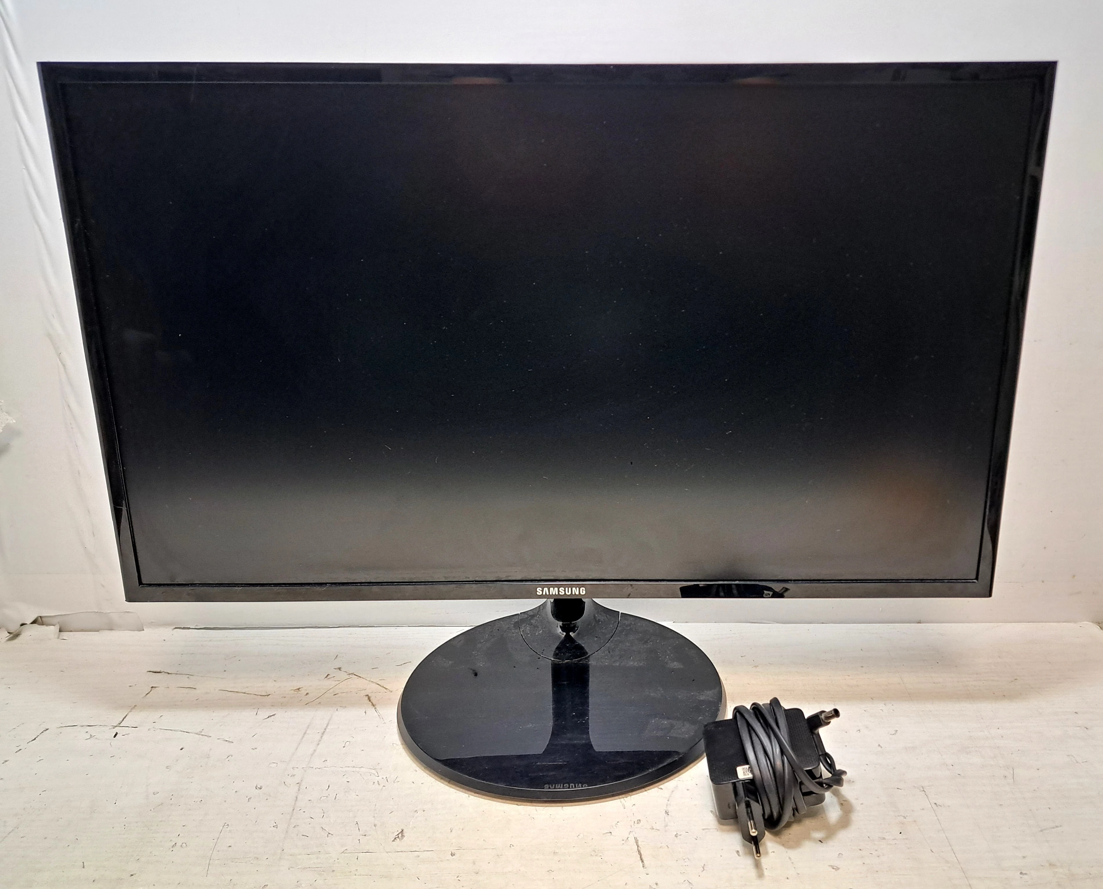 monitor-samsung-s27f350fhu-osiedle-kombatantow-7c-krakow