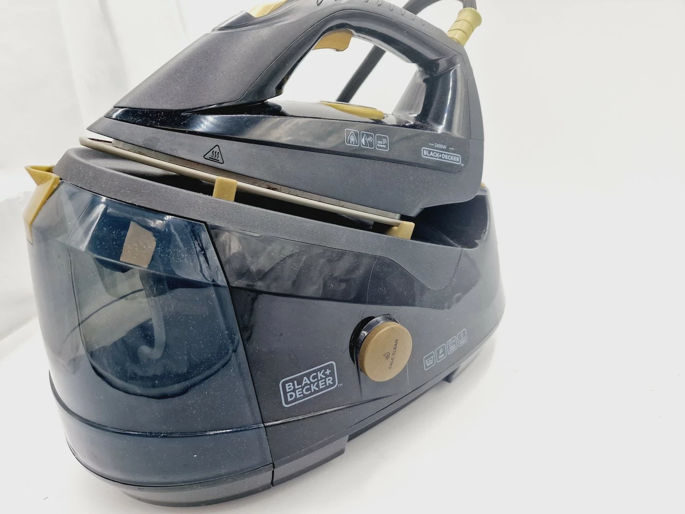 stacja-parowa-blackdecker-bxss2400e-2400-w-opis-wytwarzanie-pary-130