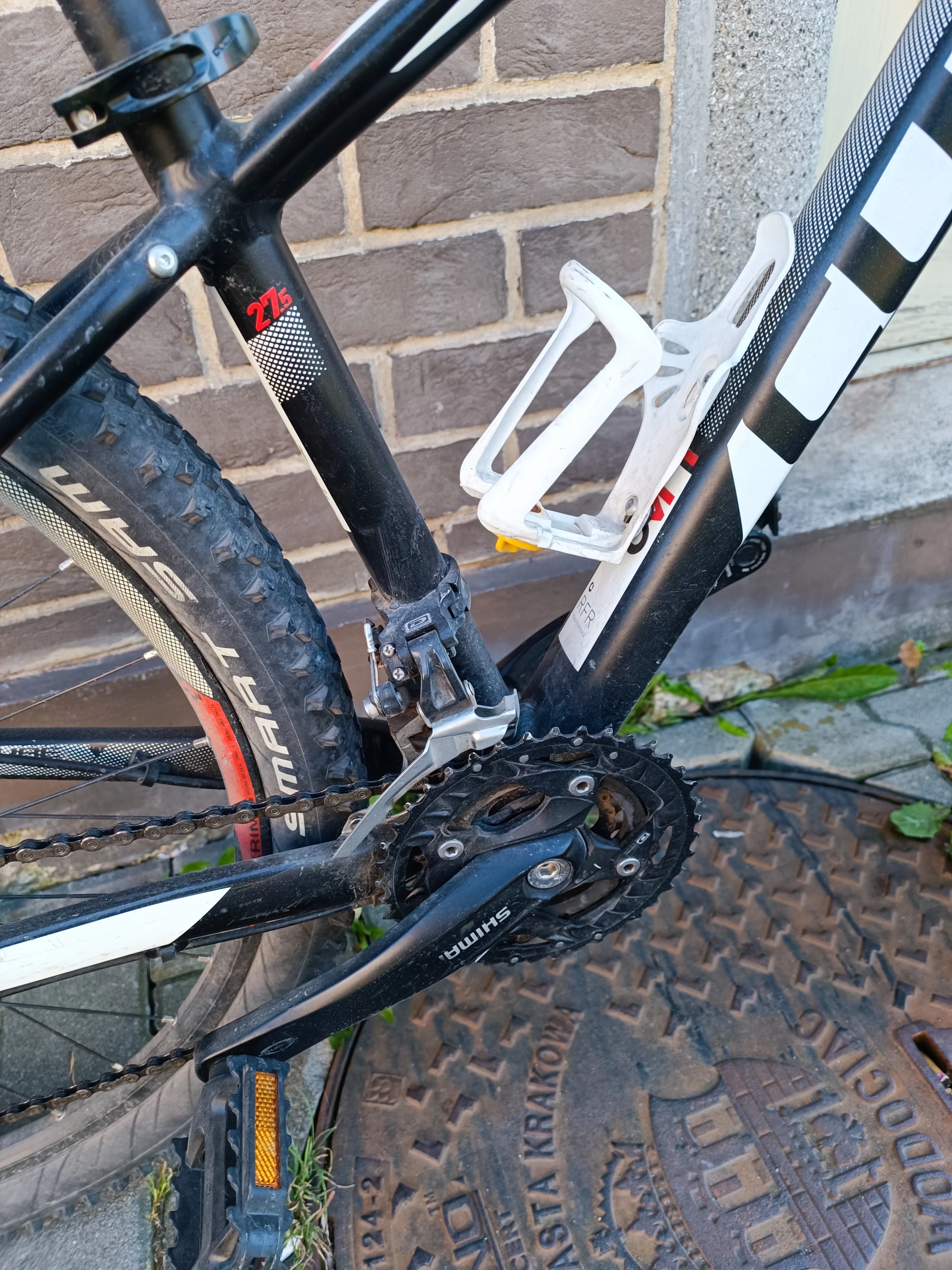 rower-cube-attention-rama-14-cali-kola-275-cali-rozmiar-kola-275