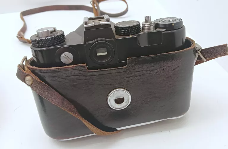 APARAT ZENIT TTL +LAMPA ELGAWA N 128+ ZAŁĄCZNIK VORSATZ PZF