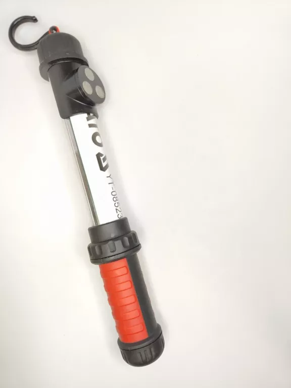 LATARKA LAMPA WARSZTATOWA YATO YT-08523