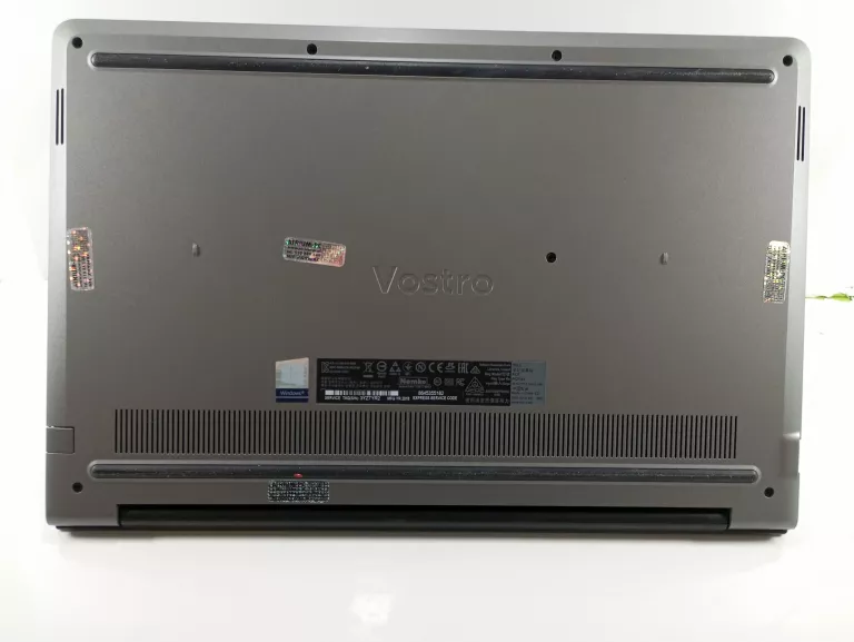 LAPTOP DELL VOSTRO 15 5000 8/256 GB WIN10PRO I5
