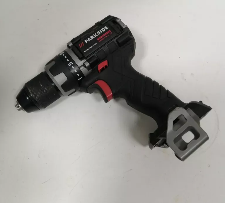 WIERTARKO-WKRĘTARKA PARKSIDE PERFORMANCE PABSP 20-LI C3 20V ZESTAW