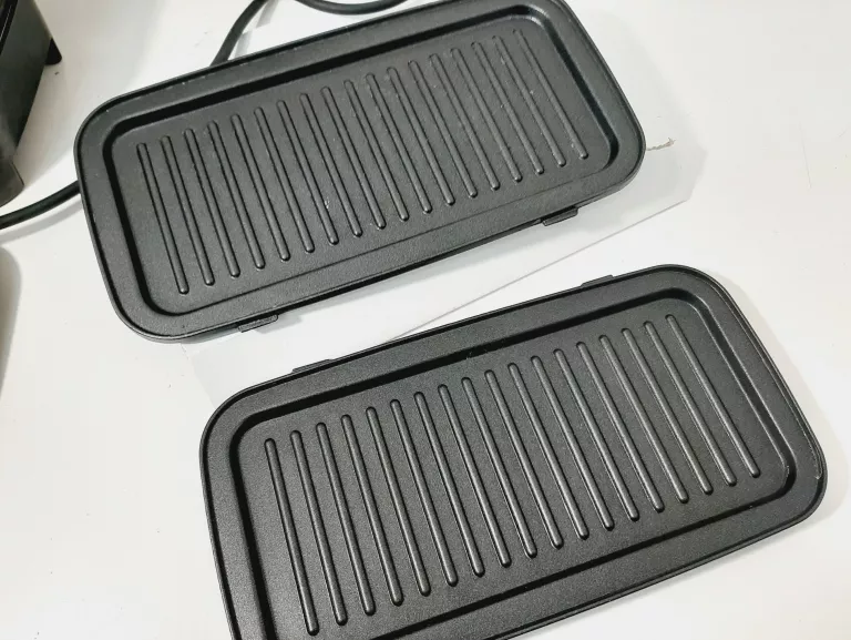 opiekacz-do-kanapek-3w1-sam-cook-psc-120b-model-psc-120b