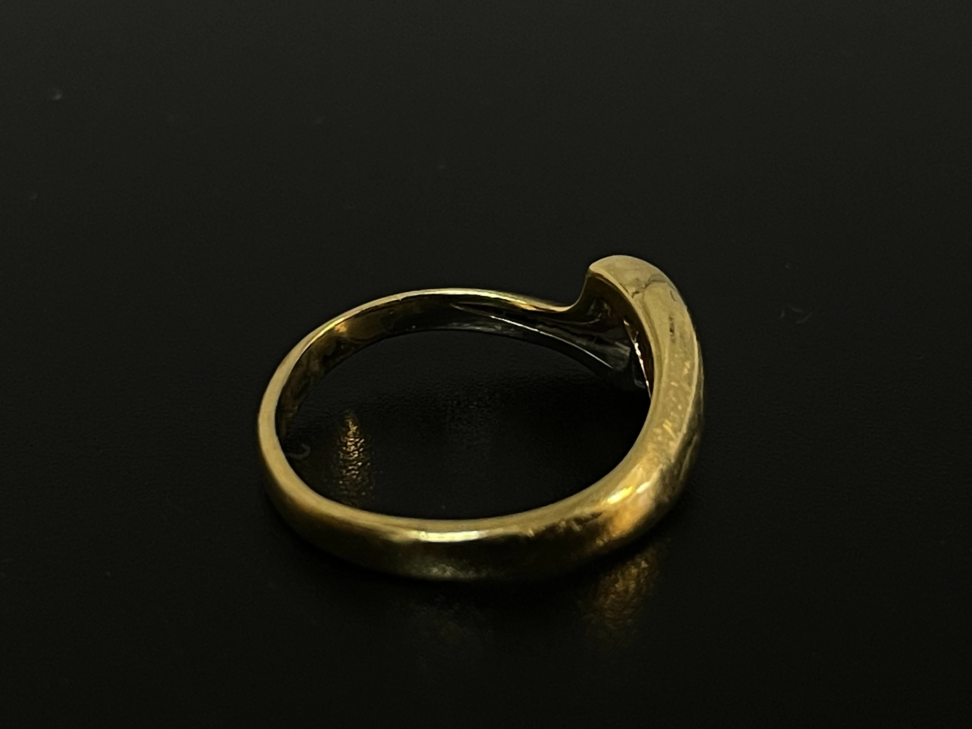 stylowy-zloty-pierscionek-p-585-w-247-stan-uzywany