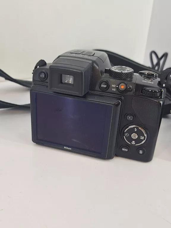 APARAT FOTOGRAFICZNY NIKON COOLPIX P100 ŁADOWARKA