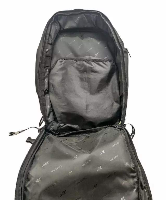 PLECAK REEBOK RBK 015 Z KABLEM USB