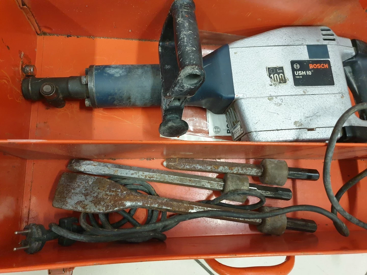 mlot-wyburzeniowy-bosch-ush-10-rodzaj-stolarskie