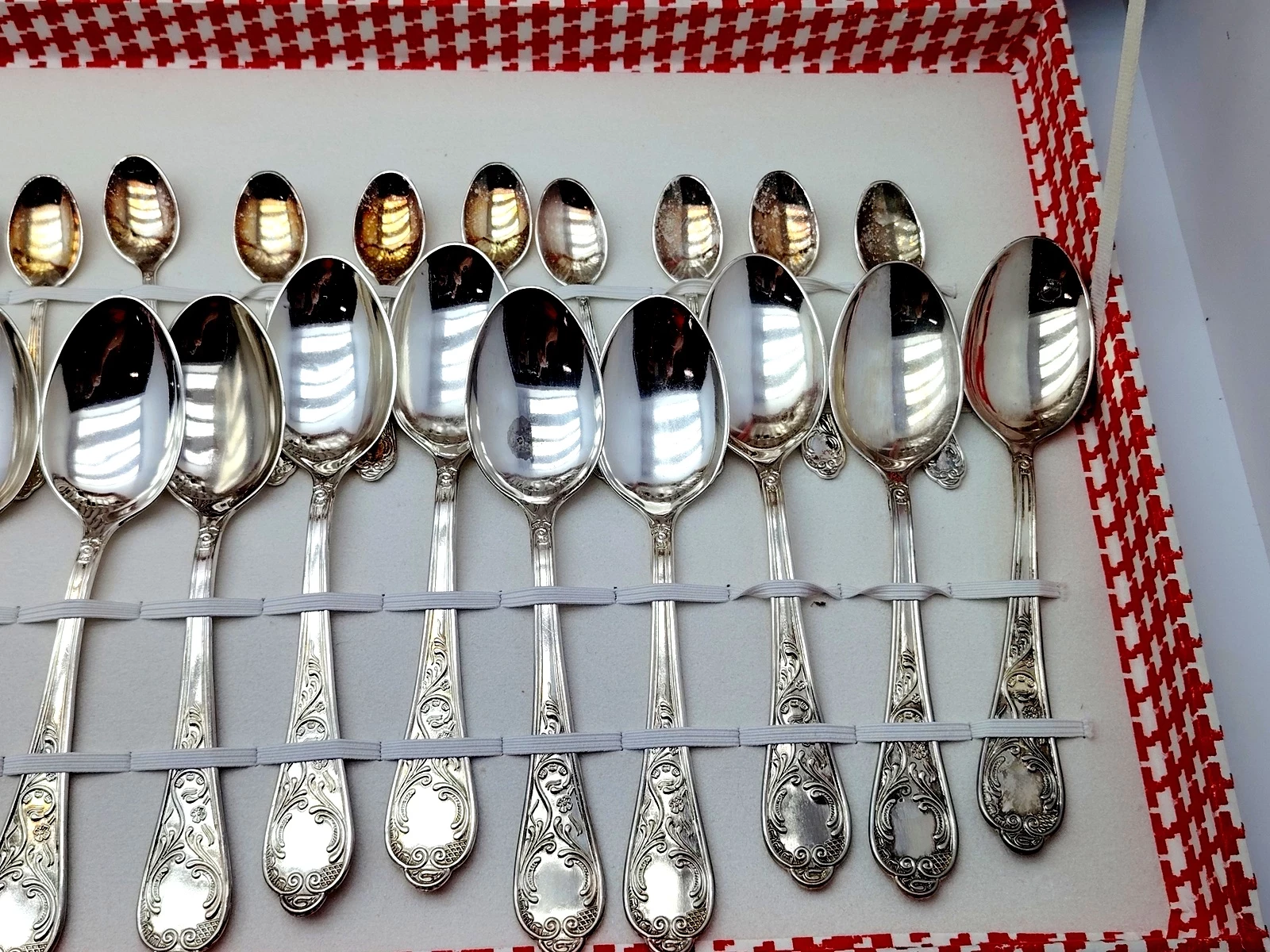 wloskie-sztucce-ozdobne-komplet-12-osob-posrebrzane-marka-inna