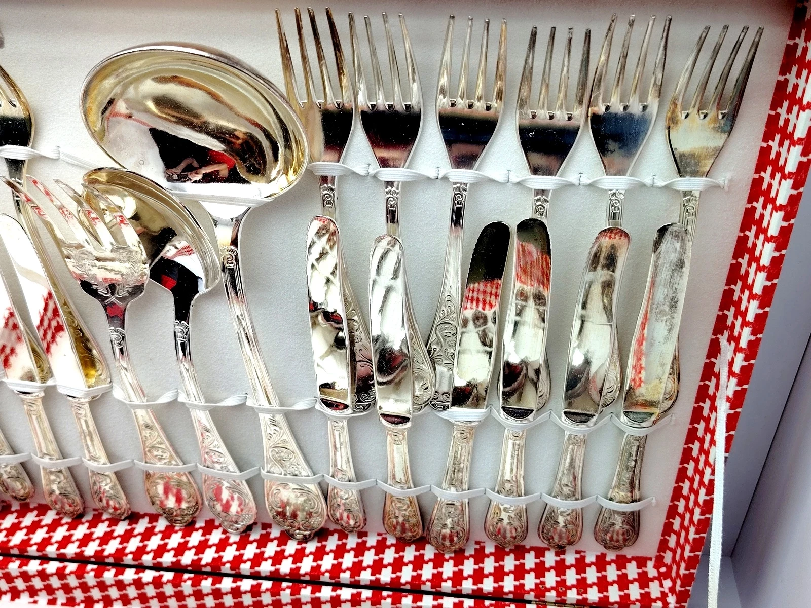 wloskie-sztucce-ozdobne-komplet-12-osob-posrebrzane-liczba-elementow-w-zestawie-30