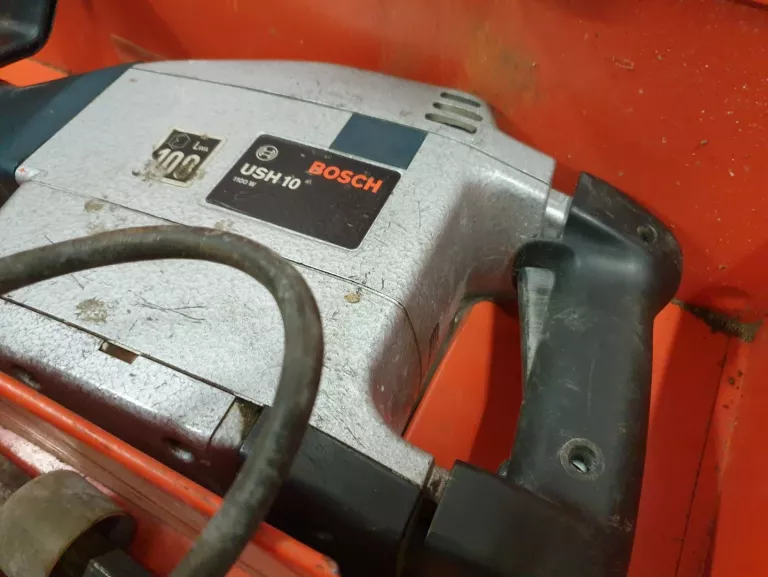 mlot-wyburzeniowy-bosch-ush-10-product-id