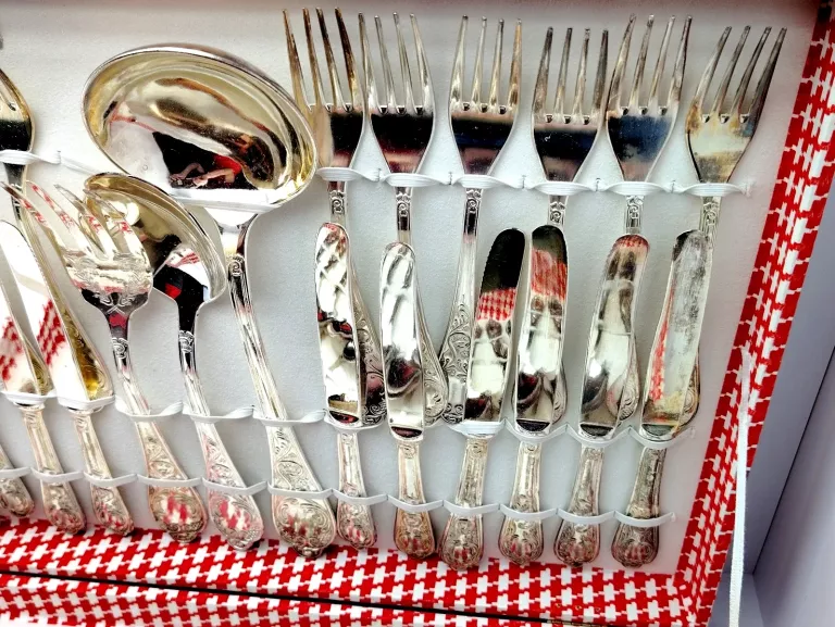 wloskie-sztucce-ozdobne-komplet-12-osob-posrebrzane-liczba-elementow-w-zestawie-30