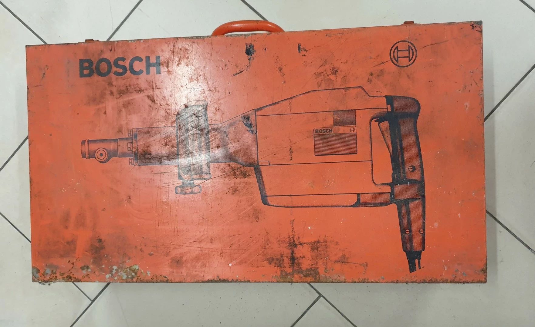 mlot-wyburzeniowy-bosch-ush-10-stan-nie-wymaga-renowacji