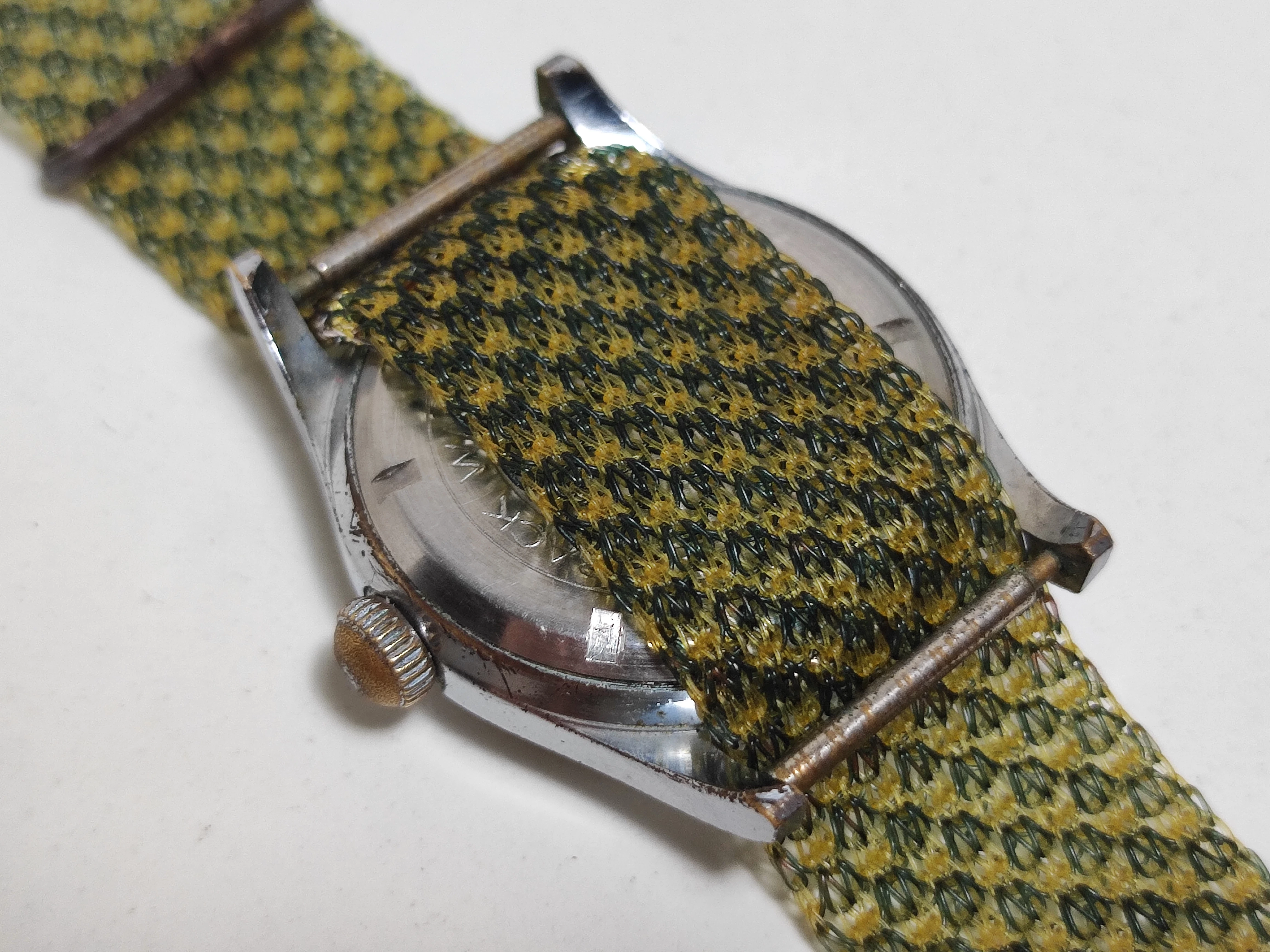 zegarek-mechaniczny-herma-okazja-mechanizm-mechaniczny