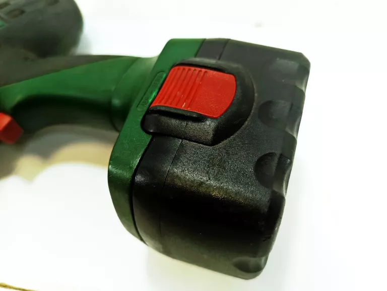 WKRĘTARKA BOSCH PSR 14,4VE-2 AKU ŁADOWWARKA ZIELONA