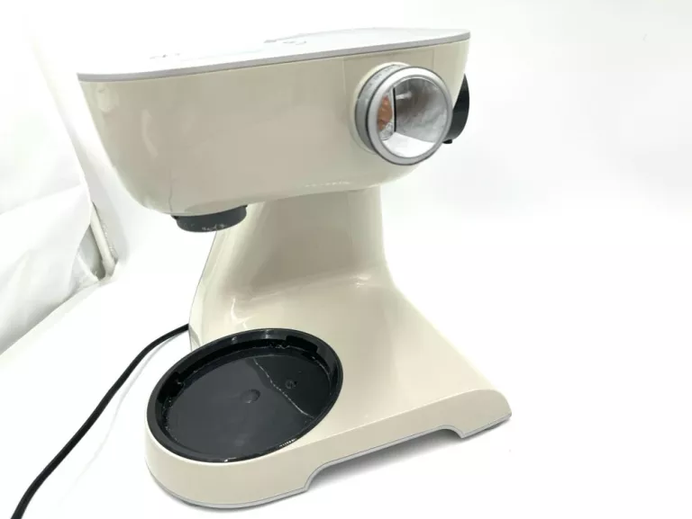 ROBOT KUCHENNY BOSCH MUM4409