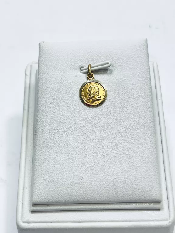 ZŁOTY MEDALIK OJCIEC PIO 585 / 0.92G