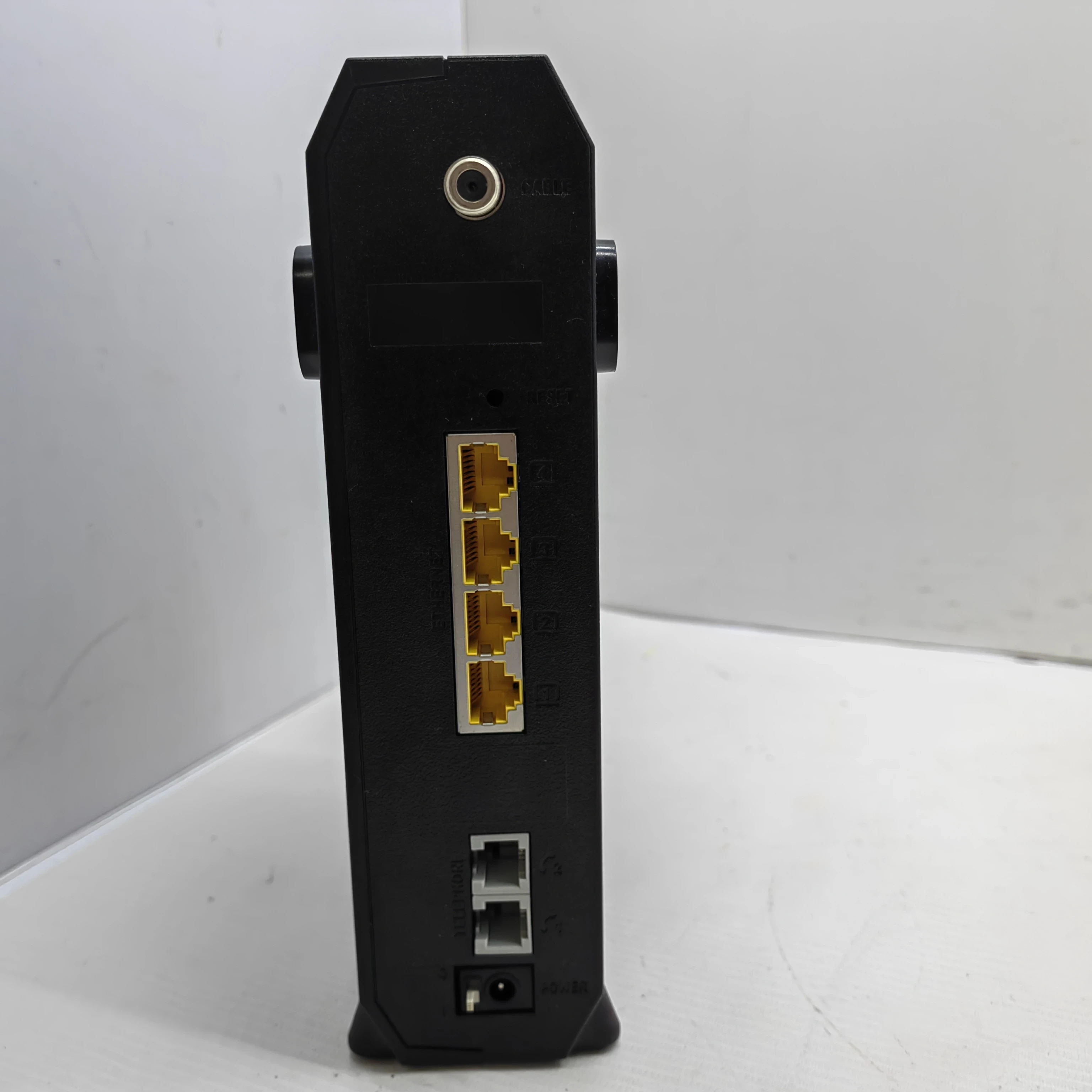 router-technicolor-cisco-epc3928s-ean-gtin-0050036375719