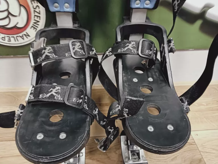 szczudla-do-skakania-jumping-ean-gtin-6933125912238