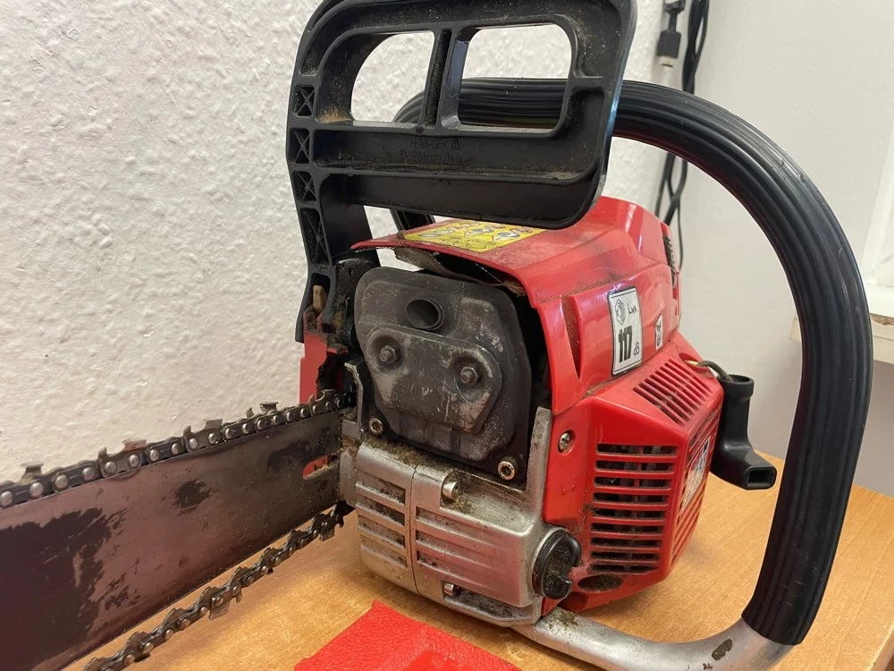 pila-spalinowa-hecht-50-na-czesci-marka-bez-marki