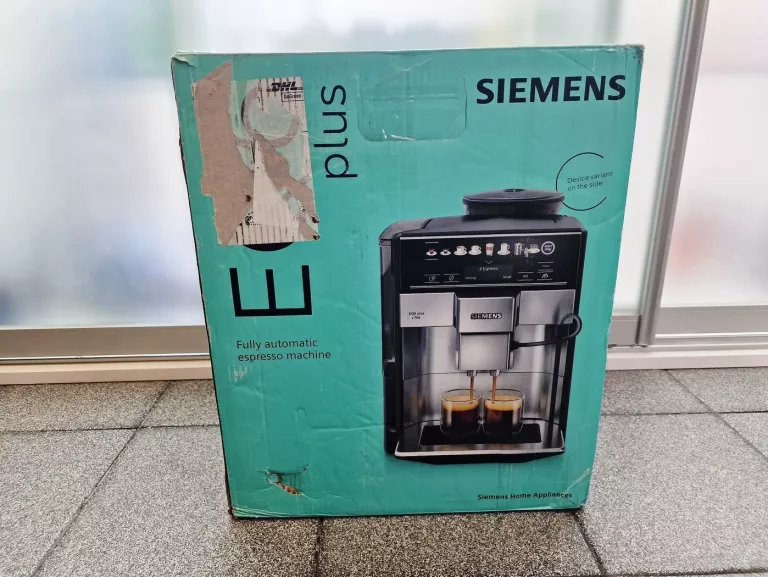 EKSPRES CIŚNIENIOWY SIEMENS EQ.6 PLUS S700 1500 W CZARNY OPIS