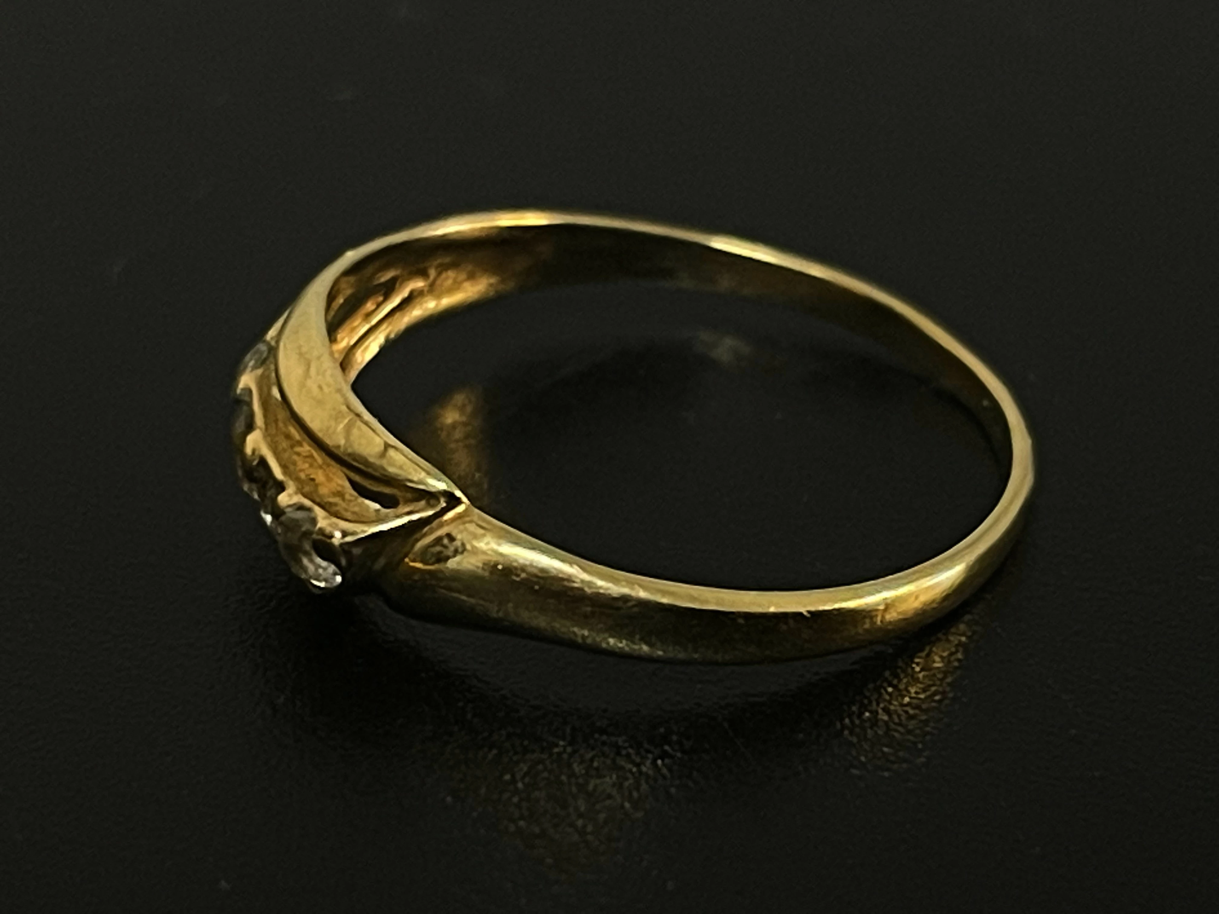 delikatny-zloty-pierscionek-z-cyrkoniami-pr-585-w-118-g-stan-11323-2