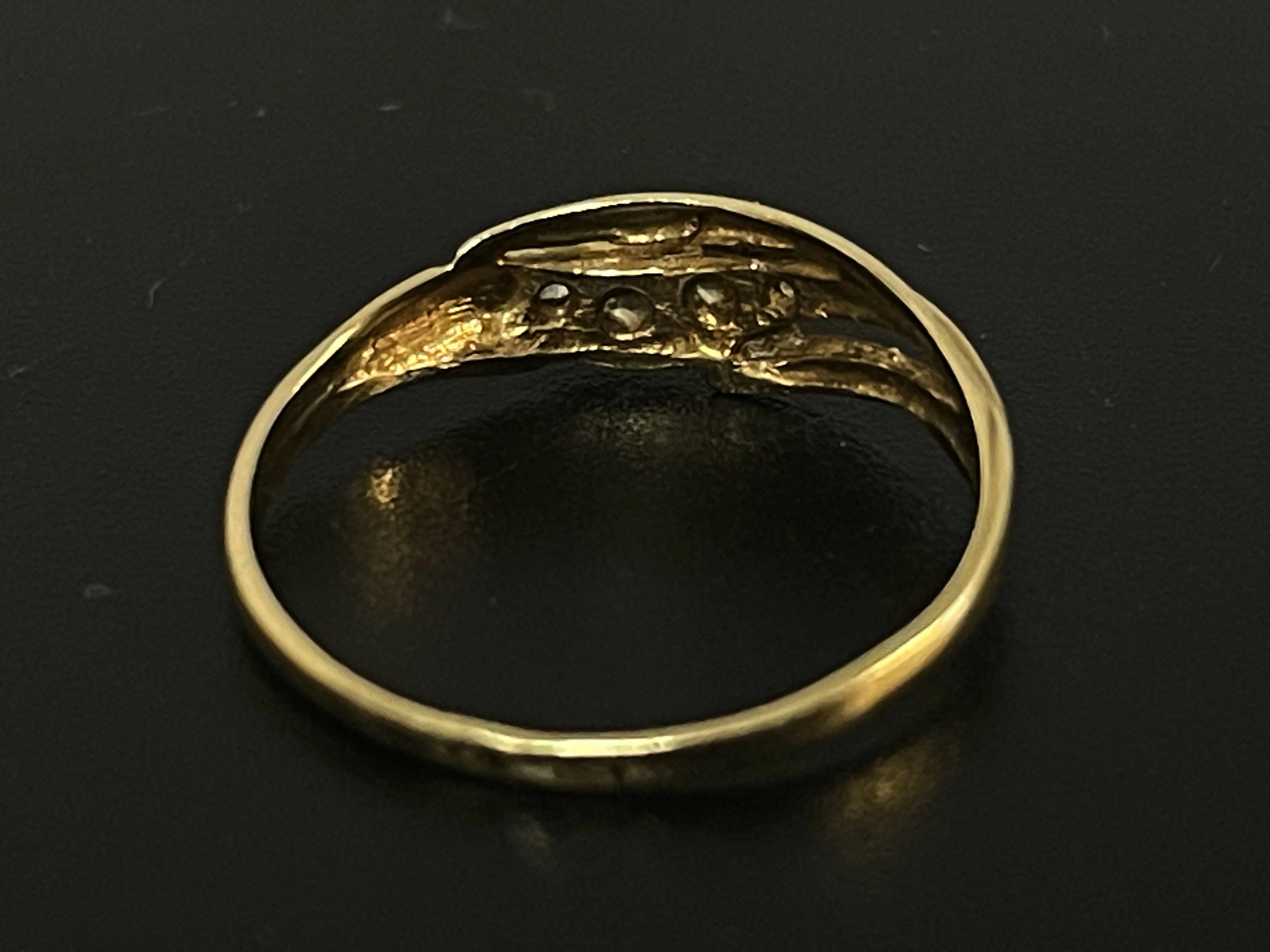 delikatny-zloty-pierscionek-z-cyrkoniami-pr-585-w-118-g-ean-gtin-5900025458471