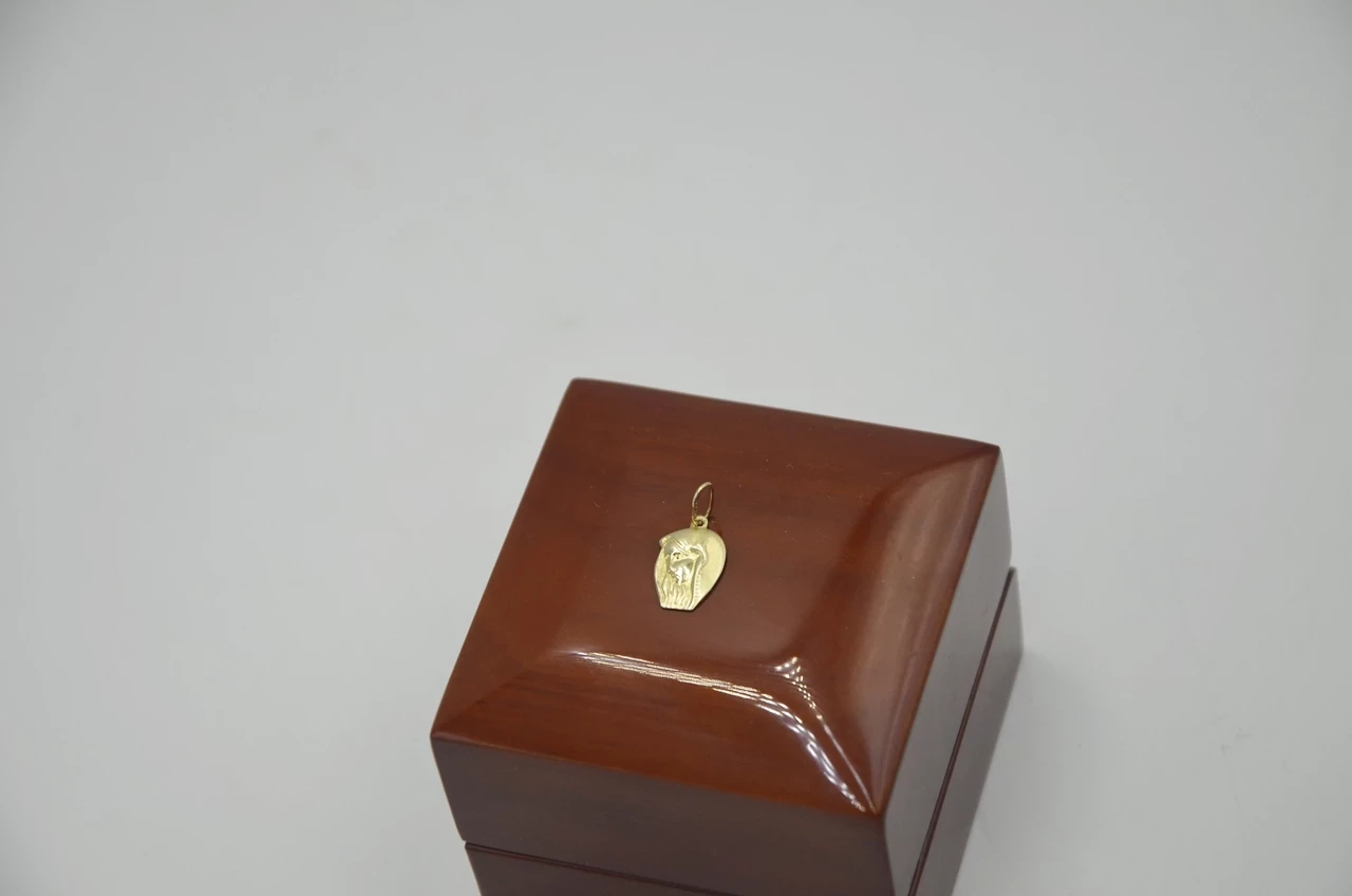 zloty-medalik-matka-boza-ean-gtin-5900025479223