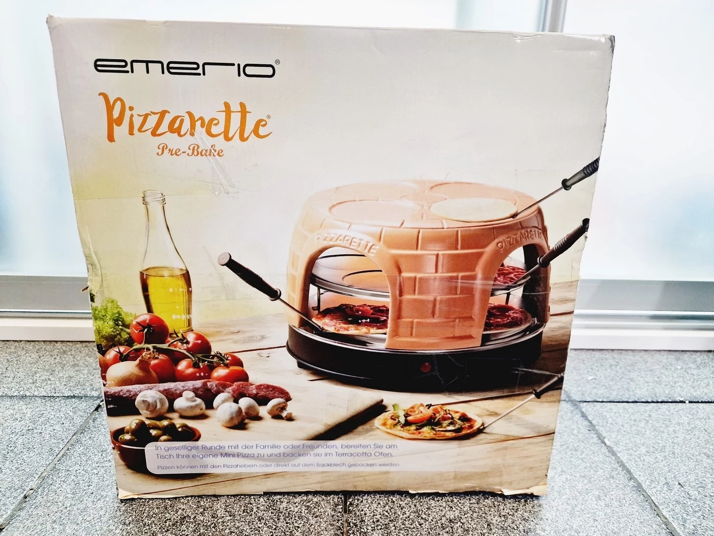 piec-do-pizzy-dla-8-osob-emerio-po-1161241-opis-stan-11323-238070