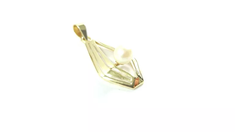 zlota-zawieszka-z-perelka-p585169g-kosciuszki-23b-malbork