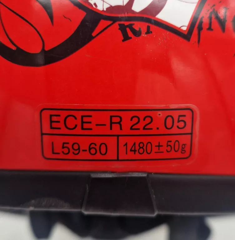 KASK VCAN FERRO BY ALMOT L59-60 CZERWONY