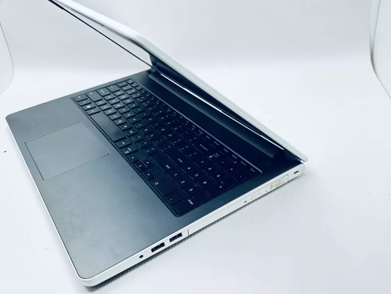 LAPTOP DELL P51F + ŁAD WIN 10/1TB HDD/4GB/I3 5 GEN OPIS !!