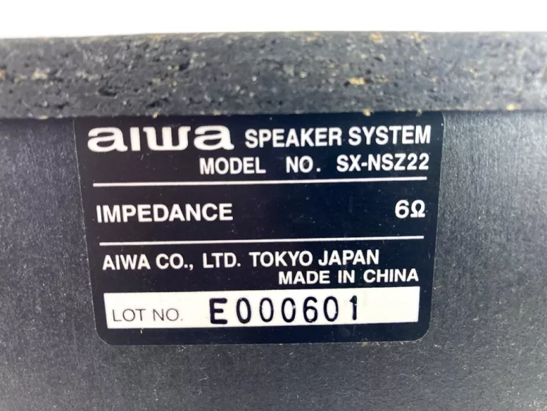 ELEGANCKIE KOLUMNY GŁOŚNIKOWE PÓŁKOWE AIWA SX-NSZ202