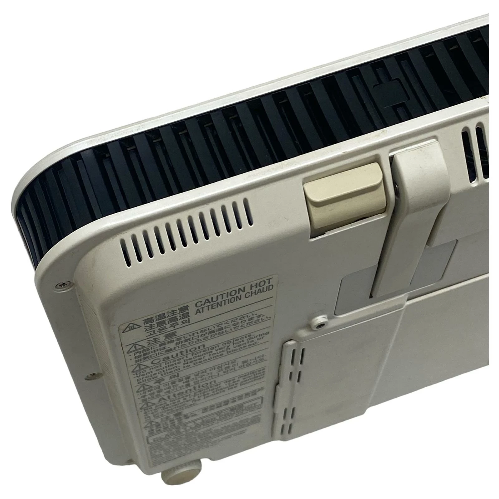 projektor-casio-xj-a130-stan-11323-2