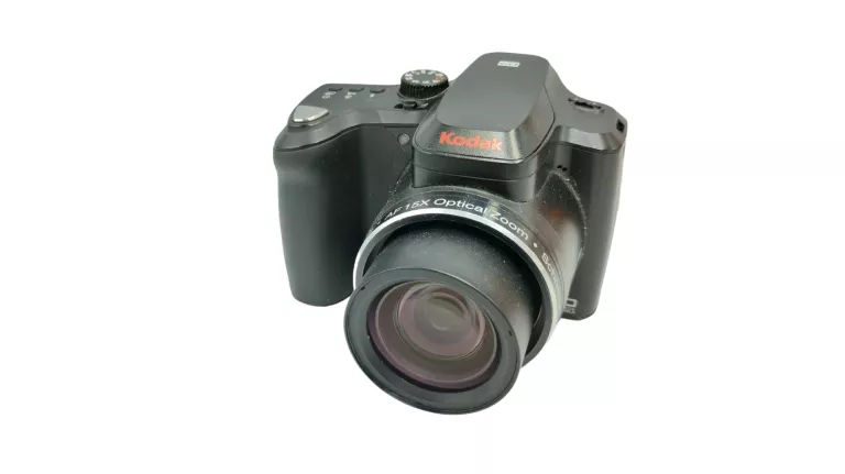 APARAT KODAK EASYSHARE MODEL Z1015 IS + ŁADOWARKA